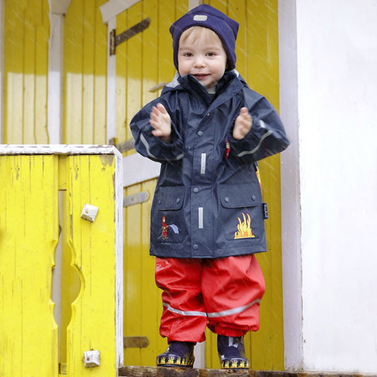 德國PlayShoes	 超輕量可機洗連帽兒童雨衣外套-消防車